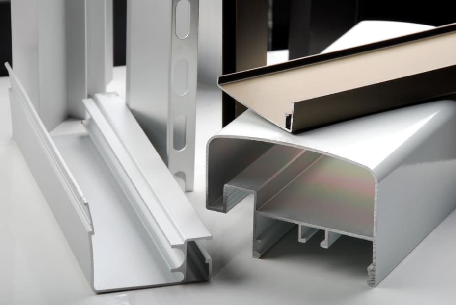 Profili tubolari in Alluminio: formati e misure disponibili, pesi teorici